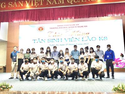 Giao lưu và chào đón Lưu học sinh Lào K8 về học tập tại trường Đại học Kinh tế Nghệ An