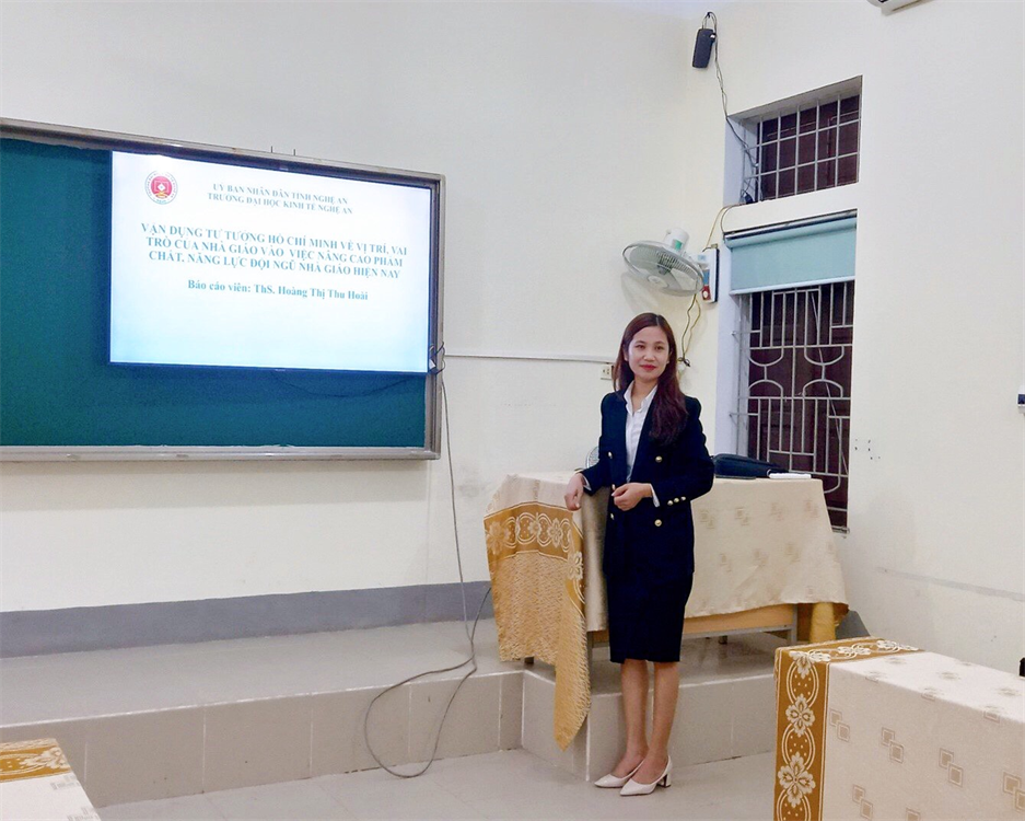 Vận dụng tư tưởng Hồ Chí Minh về vị trí, vai trò của nhà giáo vào việc nâng cao phẩm chất, năng lực đội ngũ nhà giáo hiện nay