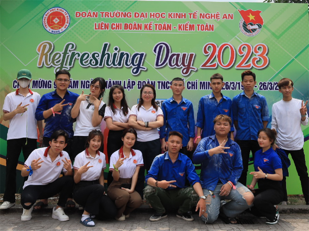 Liên chi đoàn KT-KT tổ chức Refreshing Day 2023