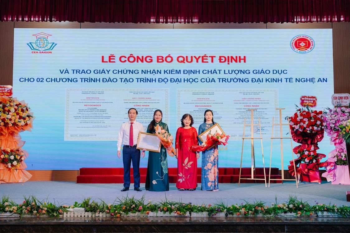 Thêm 2 chương trình đào tạo của Trường Đại học Kinh tế Nghệ An đạt kiểm định chất lượng giáo dục Quốc gia