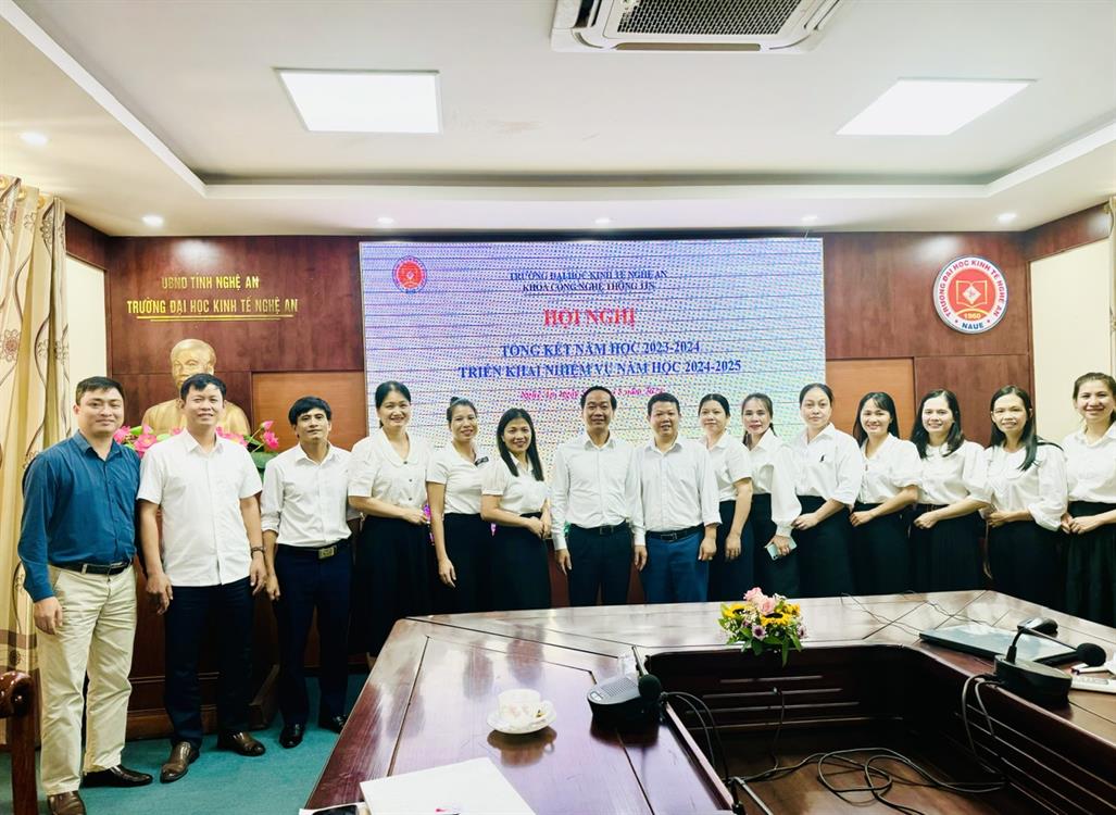 Khoa Công nghệ Thông tin tổ chức thành công tốt đẹp Hội nghị tổng kết năm học 2023-2024, triển khai nhiệm vụ năm học 2024 – 2025.